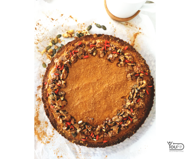 Tarta z piernikowym kremem dyniowym- bez glutenu, bez cukru